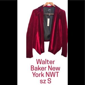 NWT Walter Baker RARE  Crop Burgundy Open Front Velvet Blazer Tuxedo Jacket S